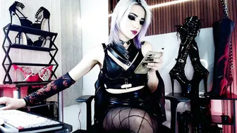 missdarklady recorded nude video 1082114