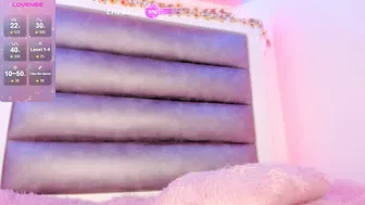 Ashley_js on webcam (08/06/2026)