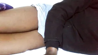 Black_queen9 pinky on webcam
