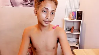 Wade_son bigcock naked on cam