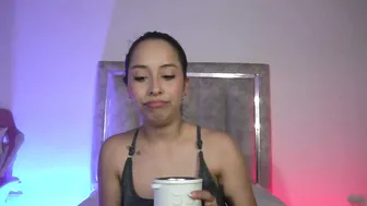 littlee_emma_ xxx chat - 08-07-2026