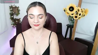 rebeca_milf free cam show 07 August 2026