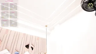 velunett recorded nude video 1084105