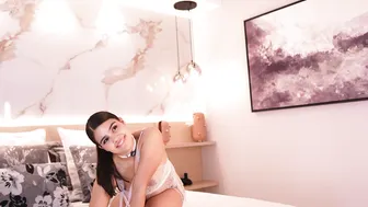 ivyellis hot webcam video 08 August 2026