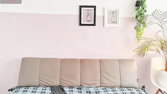 zara_fire young webcam