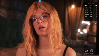 Illegaldream redhead porn cam video