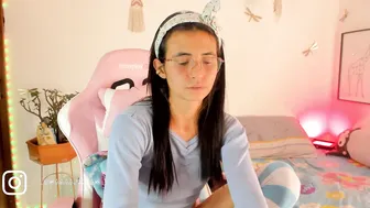 Princessluna_14 on webcam 08-10-2026