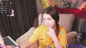 howtomeow recorded nude video 1086913