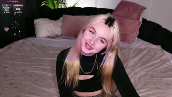 kerry_mell 11-Aug-2026 chat sex cam