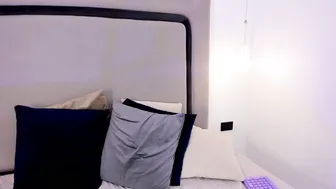 Lailafox_ 12-Aug-26 bigass