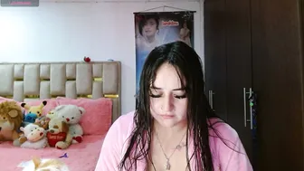 Sunflower_dance nude chat (08-12-2026)