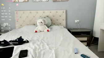 Ivytease_ blonde - (08/12/2026)