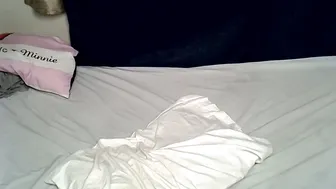 Dark_petite_ (08-13-2026)