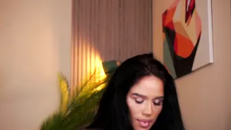 Yaracrave nude cam 08/13/2026