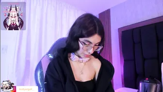 Molly__a chat cam sex 13 August 2026