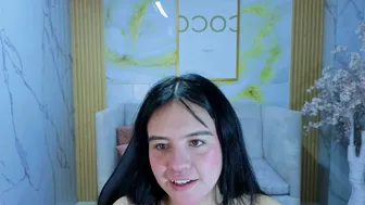 sarita_09_s posing on cam - 08-14-2026