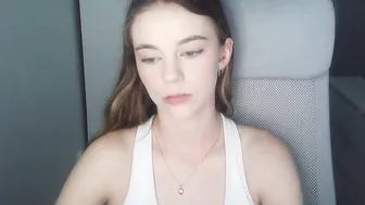 Ariacreazy teen camvideo