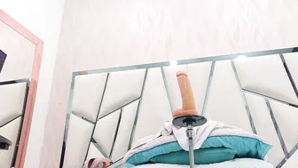 _aurora18 naked hot cam video