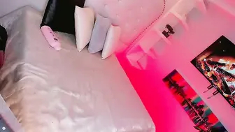 maia_hotts recorded nude video 1091208