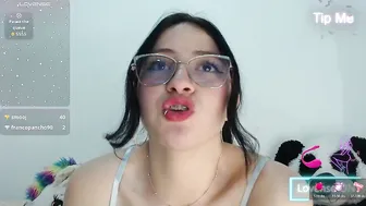 Roxyy_fox chat sex 15-Aug-26