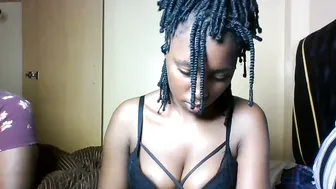 sexy_deryn cam 08-16-2026