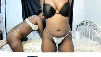 soldelicia live webcam show (08/16/2026)