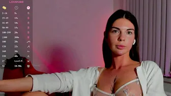 Andrea__bass lovense live cam show