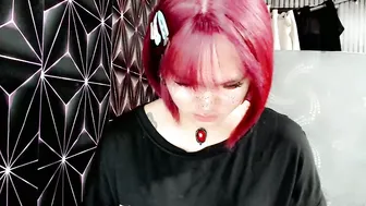 queen_elicktra young (08-18-2026)
