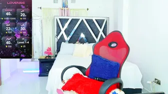 Talianamoreno 08-18-2026 bigtits