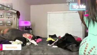 tsfoxx posing on cam cam sex porn