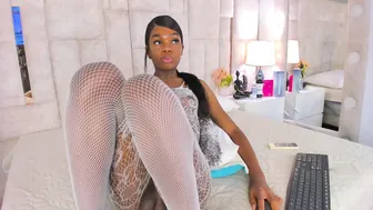 Isisbrown_ sex chat cam - 08-18-2026