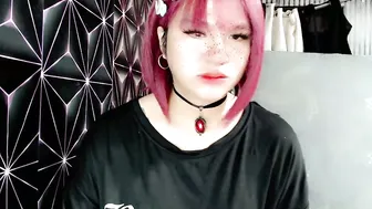 Queen_elicktra 08-19-2026 smallboobs