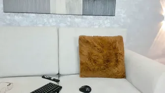 lucia_janne chat porn (08/19/2026)