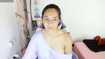 juliette_sweet05 ahegao posing on cam