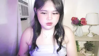 Lovelypinaychubsx bbw posing on webcam