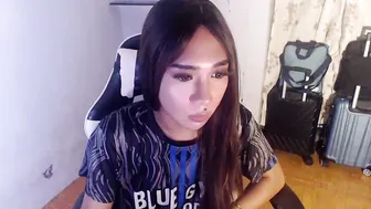 Trianglepark asian cam video