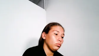 Miavaleria4u cam sex chat (08-20-2026)