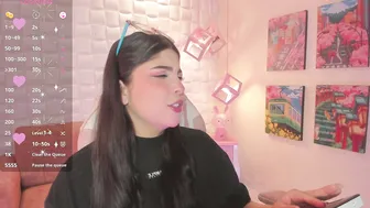 Melaniegrayx posing on cam 20-Aug-2026