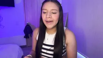 kimmi_foxy 08-21-2026