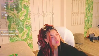 _lili_rose sex cam (08-21-2026)