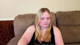 phatassblond goddess live cam show