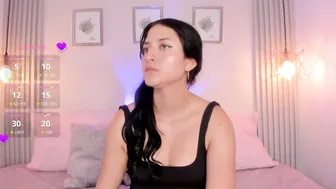 Sallyrosee_ cosplay (08/22/2026)