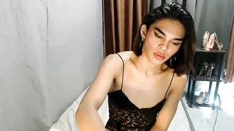 neomi_hardcock cam chat (08-22-2026)