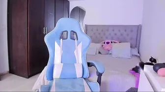 Violet_rost (08/22/2026)