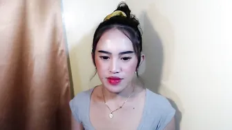 novalurex nude cam (08-22-2026)