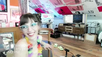 carlypearls webcam 23-Aug-2026