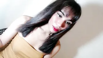 mouiline_rouge69 cam chat (08/23/2026)
