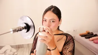 Spicy_monroe sex cam chat 08/24/2026