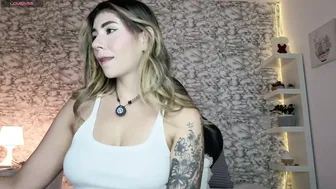 Isabella_bliss live webcam show 08-24-2026