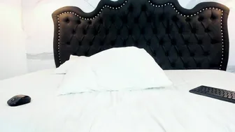 anna2809 recorded nude video 1100636